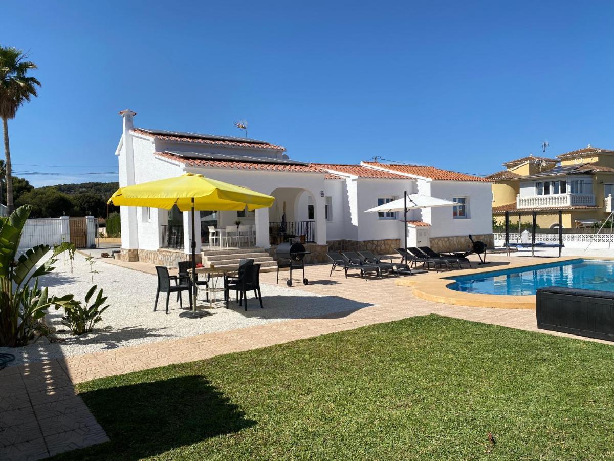 Villa Con Piscina, Soleada, Tranquila Y Centrica Calpe Exterior photo